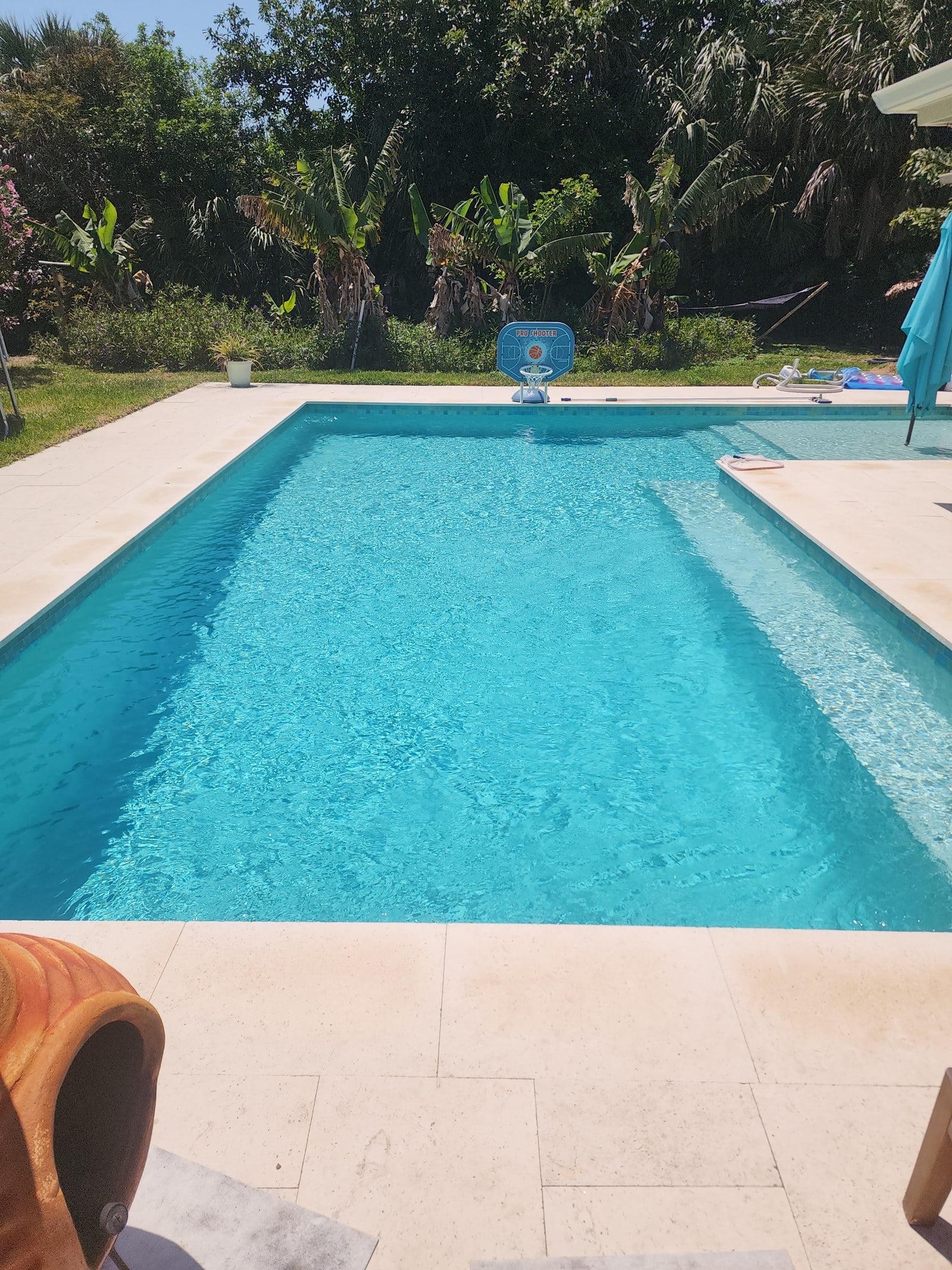 Custom pool construction