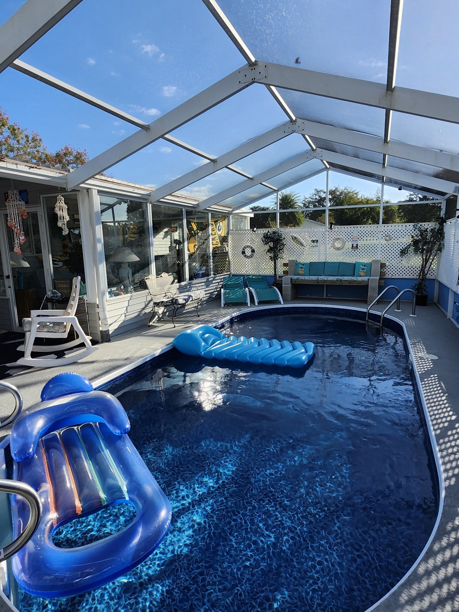 Spa & hot tub