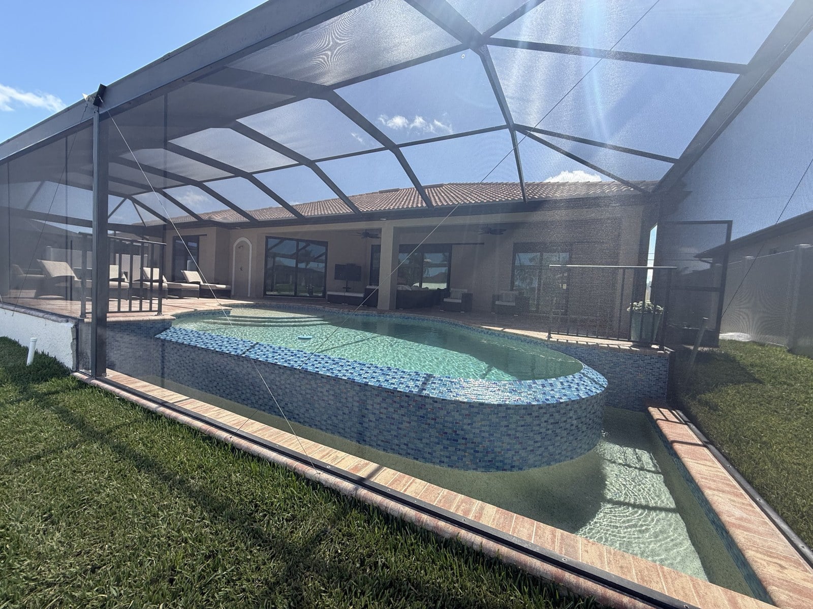 Custom pool construction