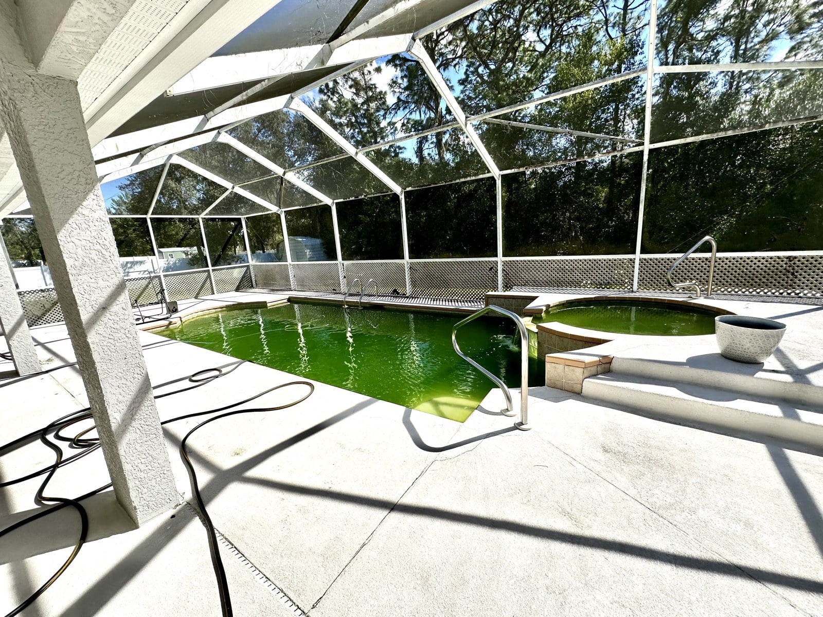 Custom pool construction