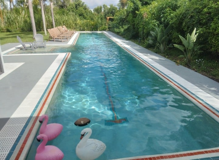 Spa & hot tub