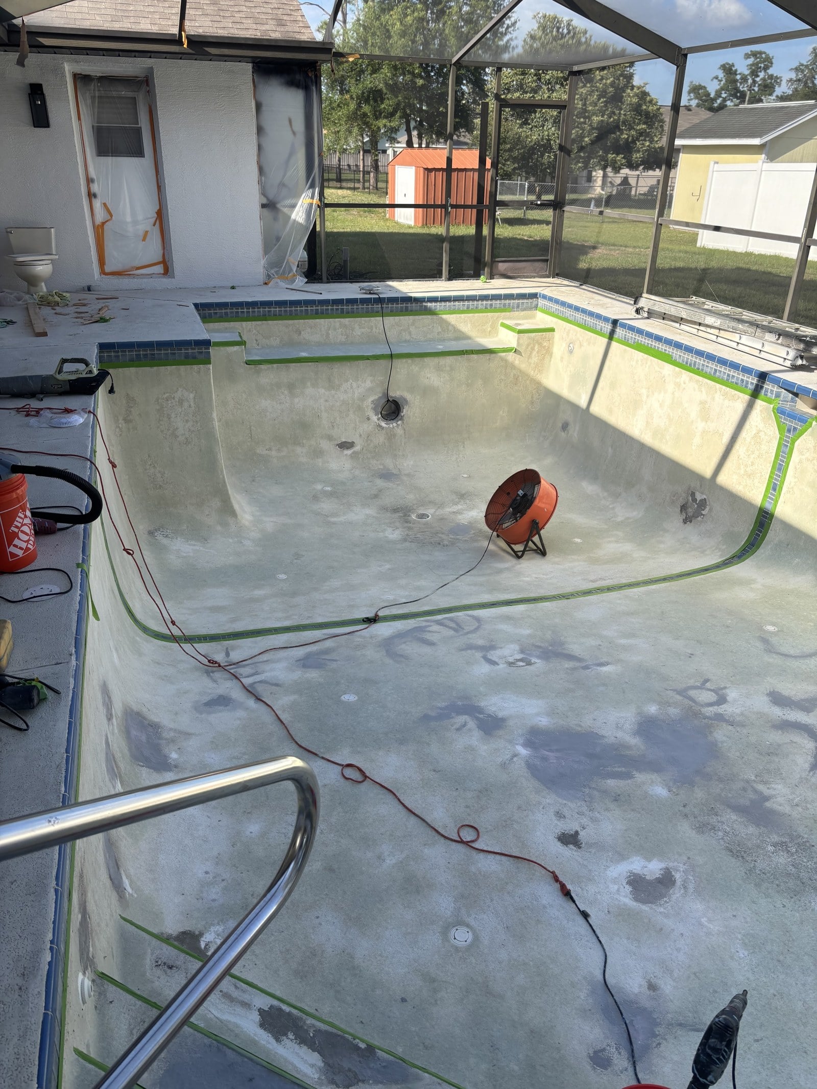 Spa & hot tub