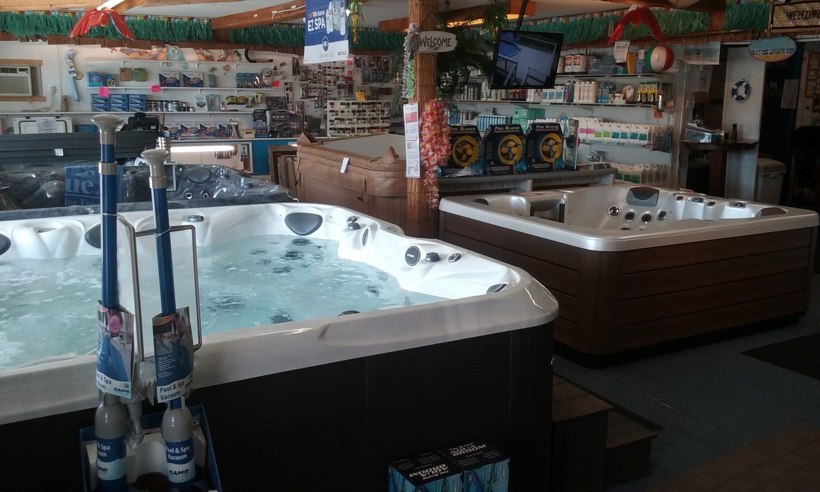 Custom pool construction