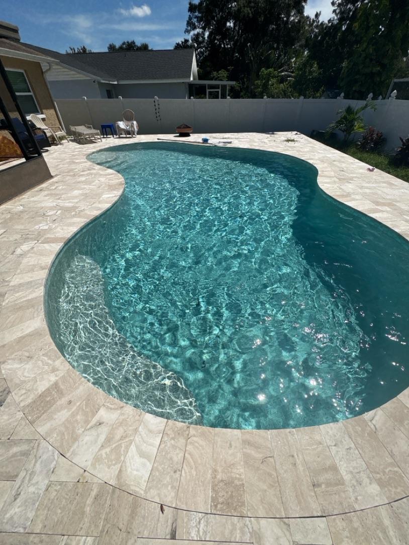 Spa & hot tub
